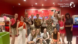 tempat karaoke keluarga di Yogyakarta adalah Happy Puppy